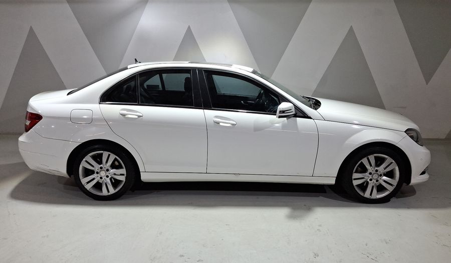Mercedes Benz Clase C 1.8 200 EXCLUSIVE AT Sedan 2013