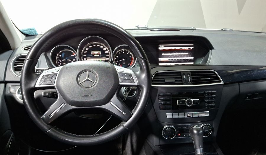 Mercedes Benz Clase C 1.8 200 EXCLUSIVE AT Sedan 2013