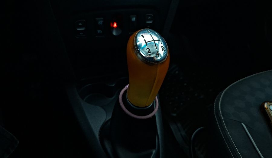 Renault Symbol 1.6 DYNAMIQUE Sedan 2015