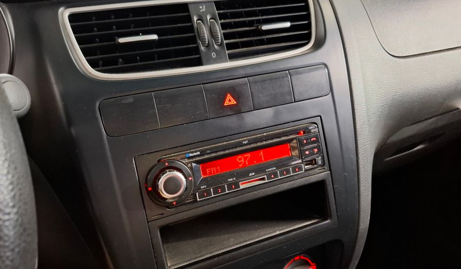 Volkswagen Fox 1.6 COMFORTLINE PACK Hatchback 2012