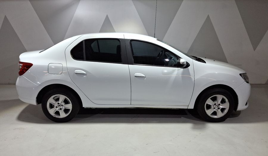 Renault Logan 1.6 DYNAMIQUE MT Sedan 2015