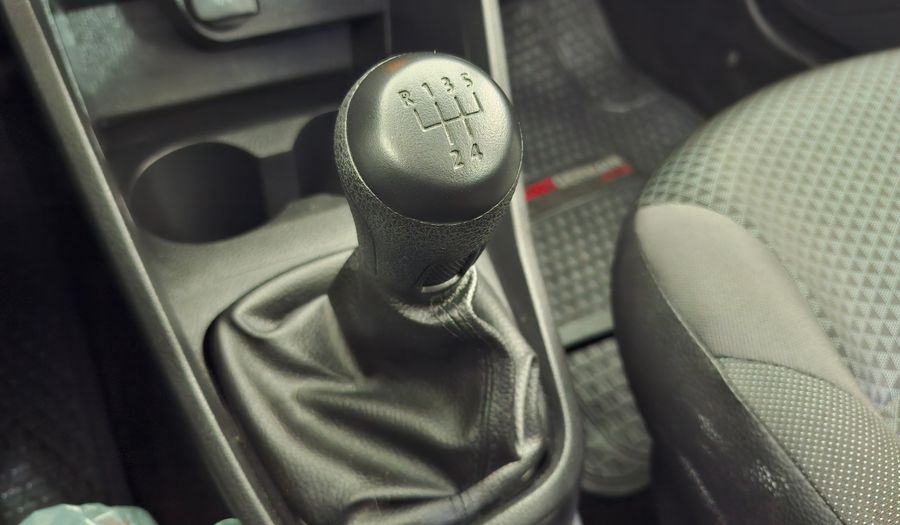 Volkswagen Voyage 1.6 COMFORTLINE Sedan 2023