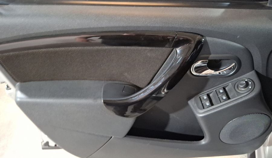 Renault Duster 2.0 INTENS DEH Suv 2020