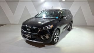 Kia • Sorento