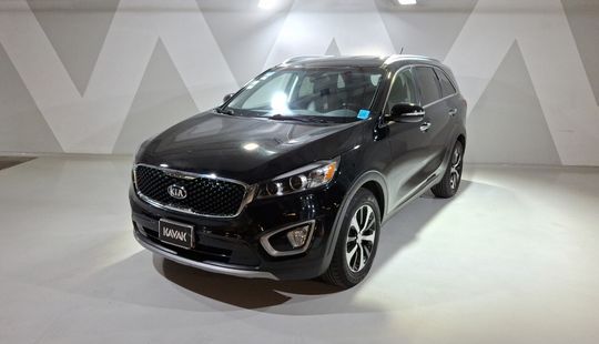 Kia • Sorento