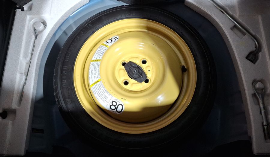 Suzuki Swift 1.2 GLX AUTO Hatchback 2018