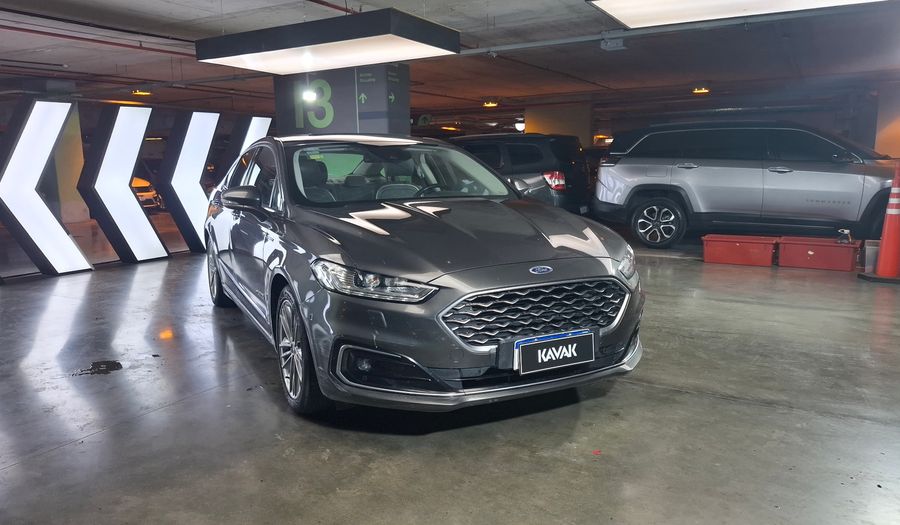Ford Mondeo 2.0 VIGNALE HYBRID AUTO Sedan 2020