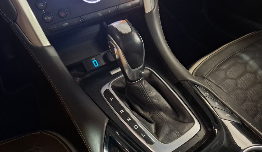 Ford Mondeo 2.0 VIGNALE HYBRID AUTO Sedan 2020