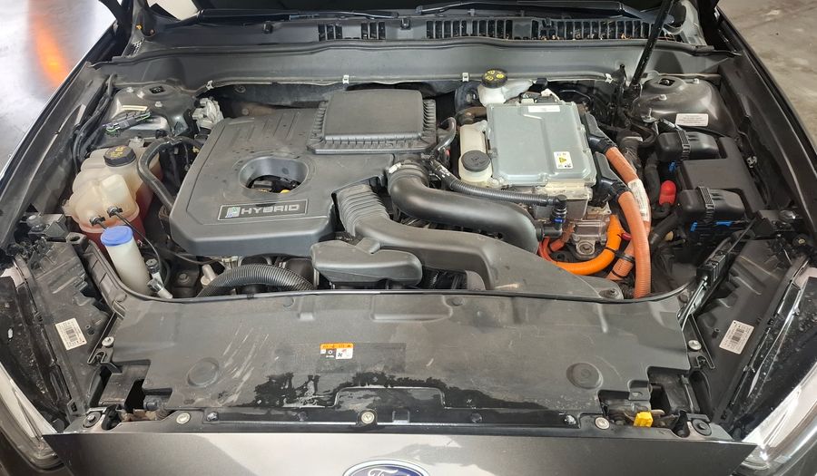 Ford Mondeo 2.0 VIGNALE HYBRID AUTO Sedan 2020