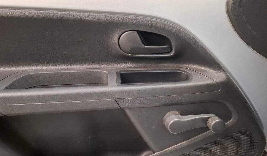 Volkswagen Up 1.0 MOVE UP Hatchback 2017