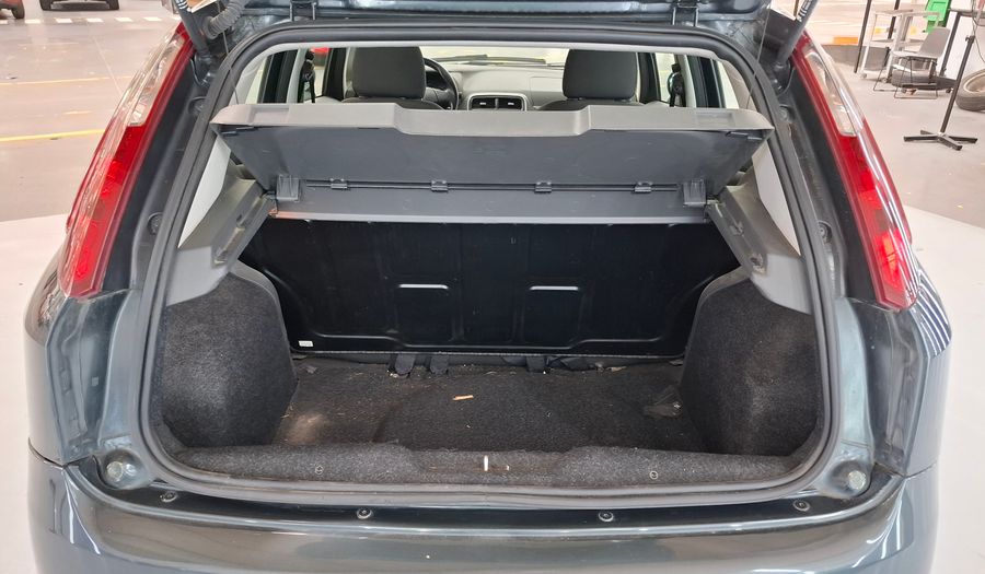 Fiat Punto 1.4 ATTRACTIVE 5P Hatchback 2012