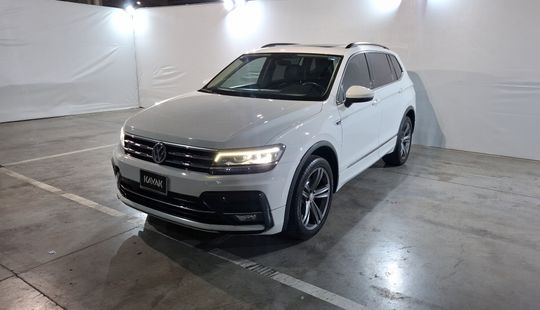 Volkswagen • Tiguan