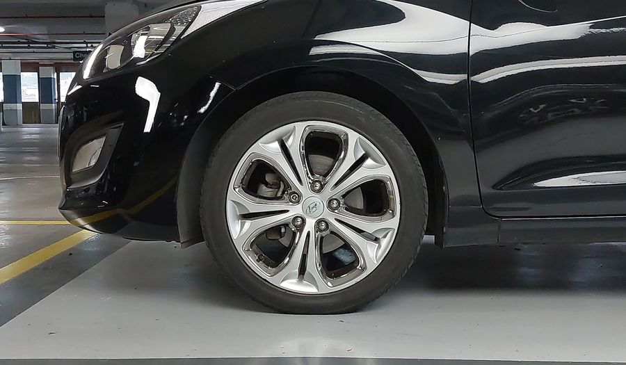 Hyundai I30 1.8 16V MPI GLS AUTO BASICO Hatchback 2015