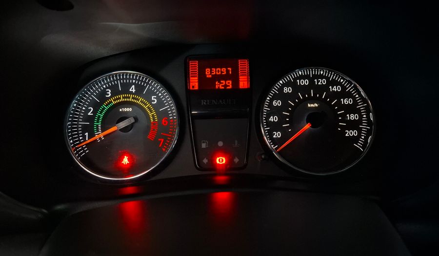 Renault Clio 1.1 DYNAMIQUE Hatchback 2016