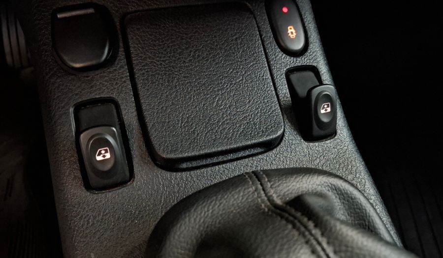 Renault Clio 1.1 DYNAMIQUE Hatchback 2016