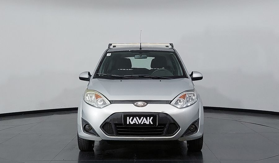 Ford Fiesta 1.6 16V SE FLEX Hatchback 2013