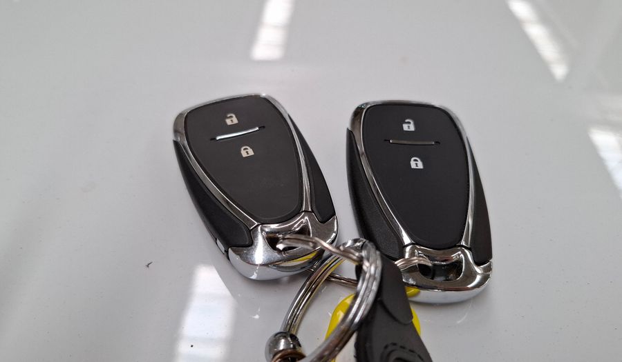 Chevrolet Onix 1.0 PREMIER II AUTO Hatchback 2020