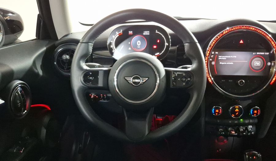 Mini Cooper 1.5 COOPER CLASSIC DCT Hatchback 2024