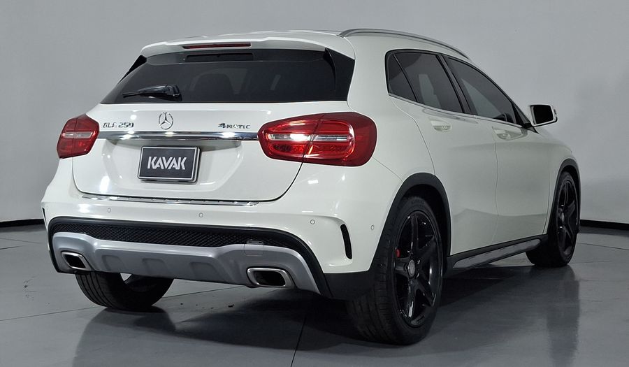 Mercedes Benz Clase Gla 2.0 GLA 250 CGI SPORT Suv 2015
