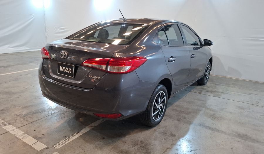 Toyota Yaris 1.5 S Sedan 2022