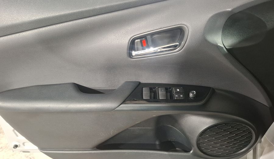 Toyota Prius 1.8 HEV BASE AUTO Hatchback 2022