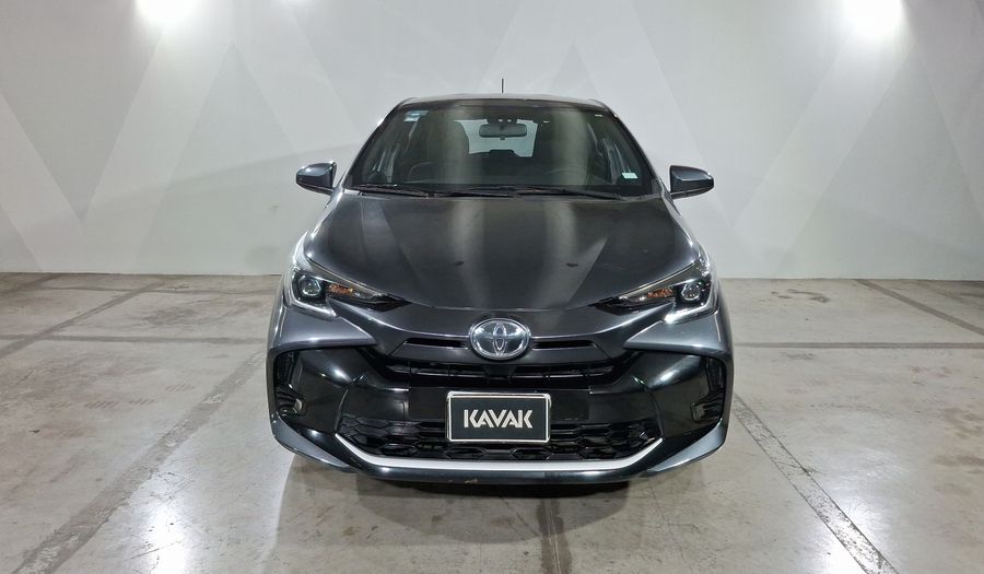 Toyota Yaris 1.5 BASE CVT Hatchback 2023