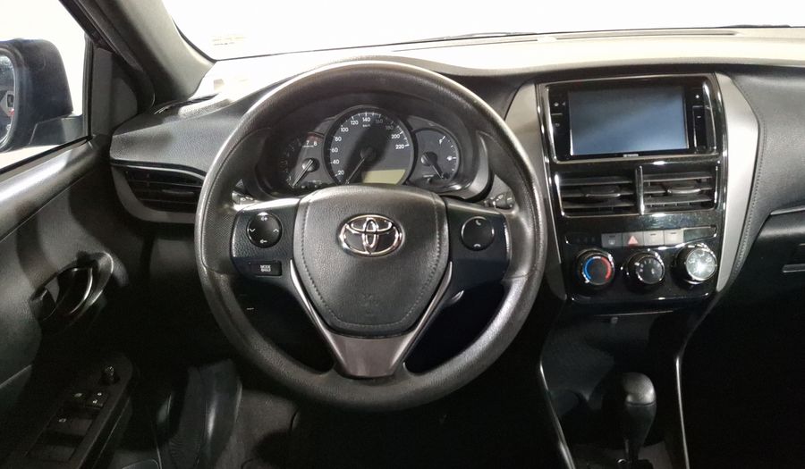 Toyota Yaris 1.5 BASE CVT Hatchback 2023