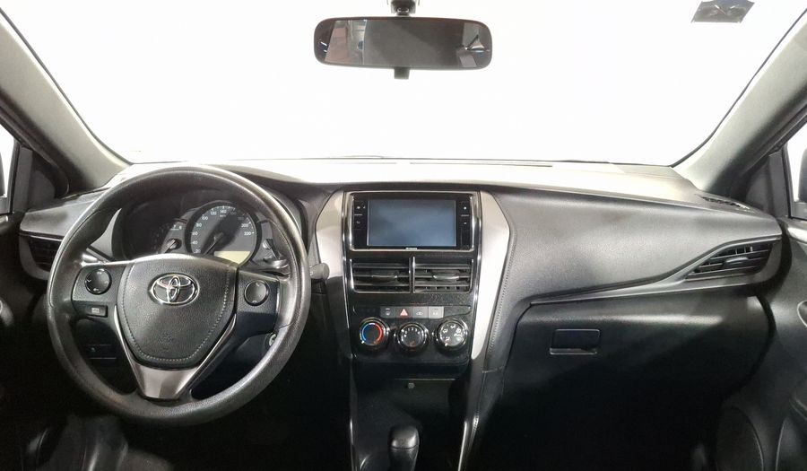 Toyota Yaris 1.5 BASE CVT Hatchback 2023