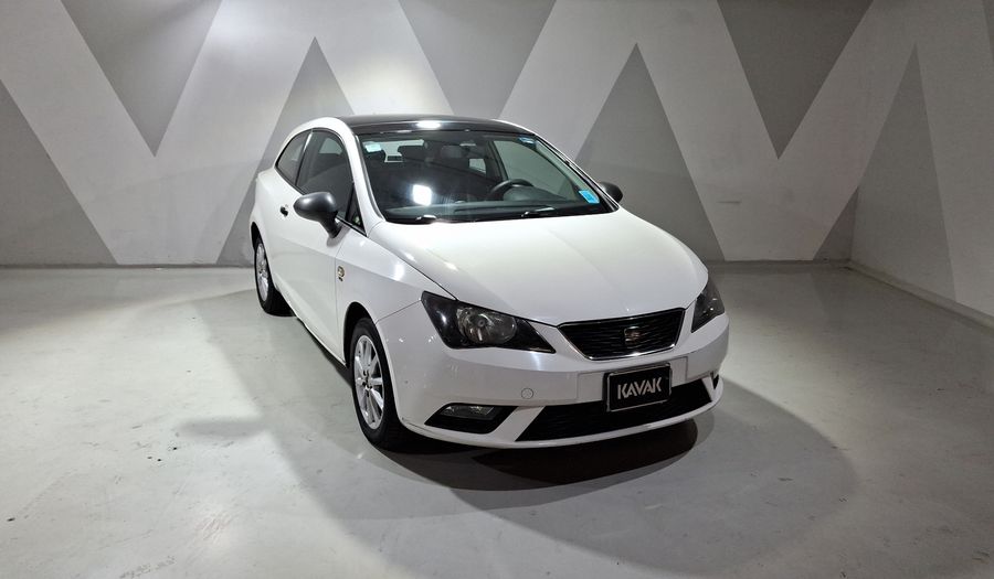 Seat Ibiza 1.2T BLITZ 2 PTAS MT Hatchback 2013