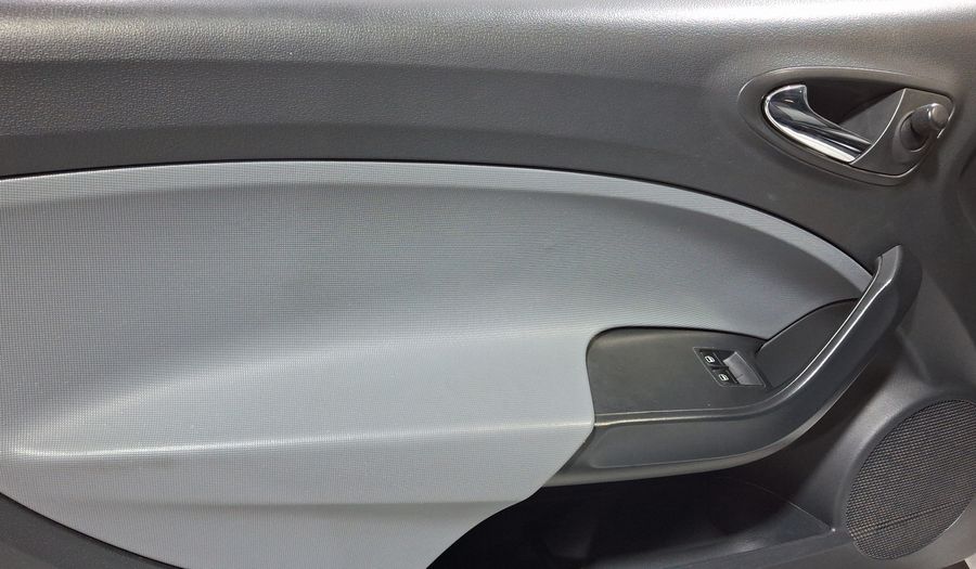 Seat Ibiza 1.2T BLITZ 2 PTAS MT Hatchback 2013