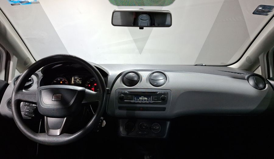 Seat Ibiza 1.2T BLITZ 2 PTAS MT Hatchback 2013