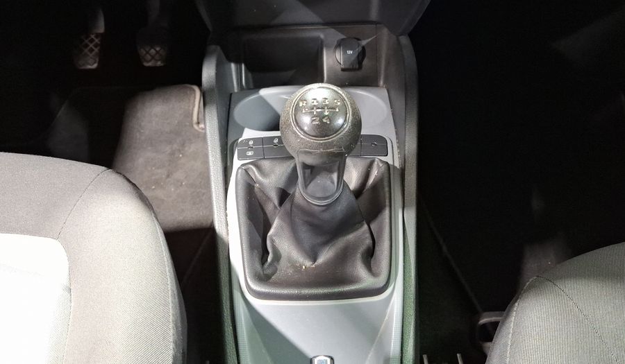 Seat Ibiza 1.2T BLITZ 2 PTAS MT Hatchback 2013