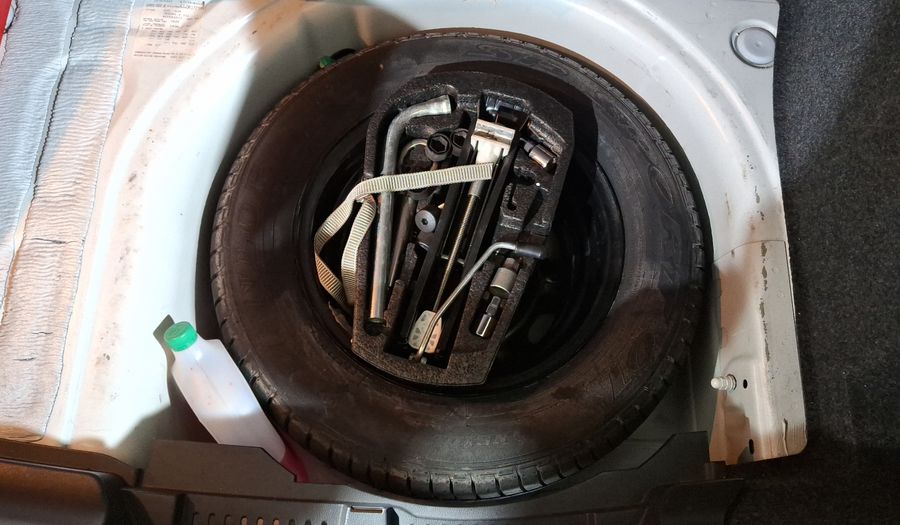 Seat Ibiza 1.2T BLITZ 2 PTAS MT Hatchback 2013