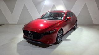 Mazda • Mazda 3