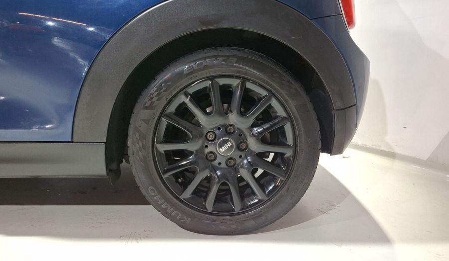 Mini Cooper 1.5 COOPER CHILI Hatchback 2016