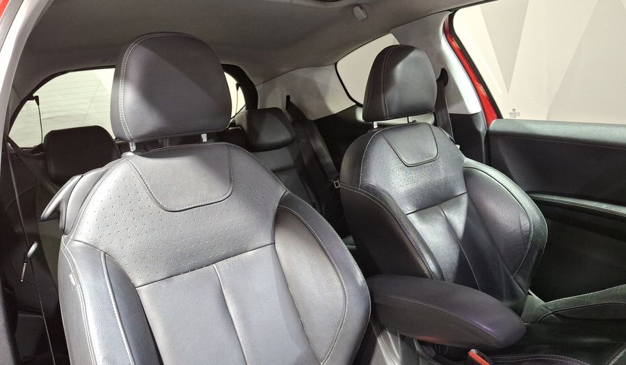 Peugeot 208 1.6 FELINE MT Hatchback 2014
