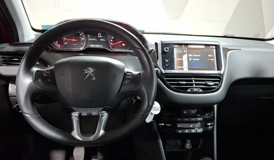 Peugeot 208 1.6 FELINE MT Hatchback 2014