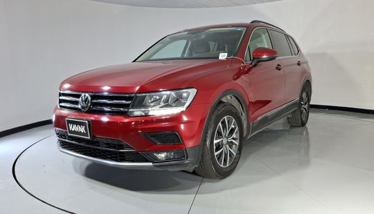 Volkswagen • Tiguan