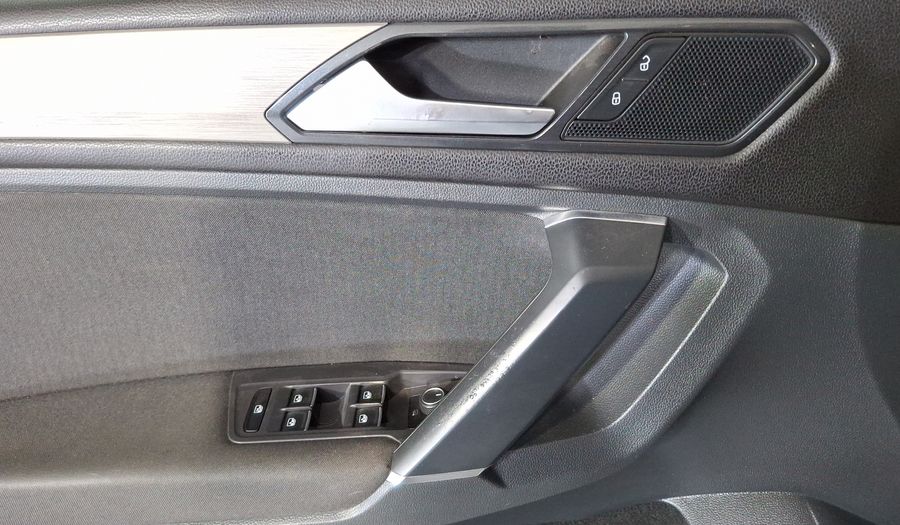 Volkswagen Tiguan 1.4 COMFORTLINE 3 FILA DCT Suv 2018