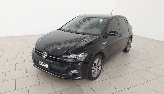 Volkswagen • Polo
