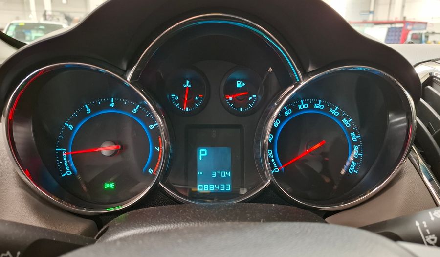 Chevrolet Cruze 1.8 LTZ AT Hatchback 2013