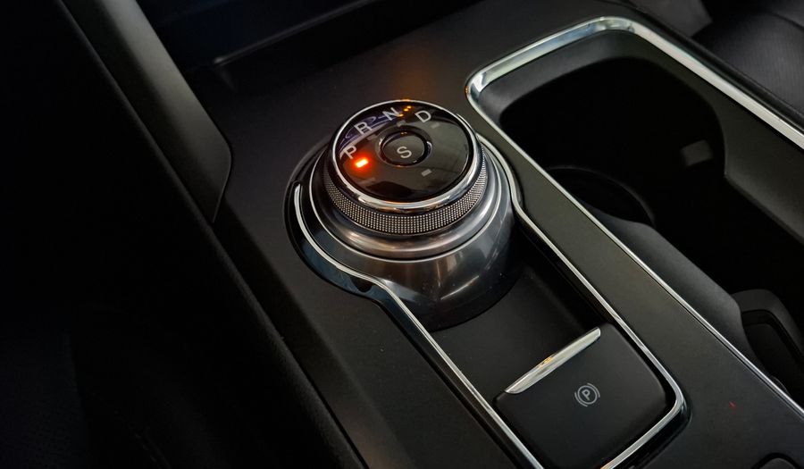 Ford Mondeo 2.0 TITANIUM AUTO Sedan 2017