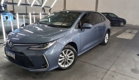 Toyota • Corolla