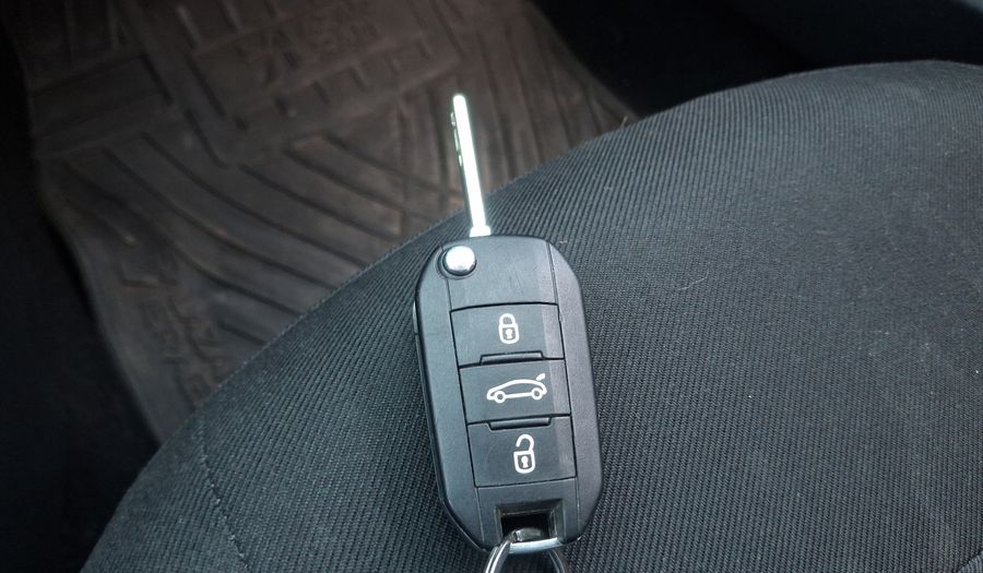Citroen C-elysée 1.2 PURETECH 82 FEEL Sedan 2022