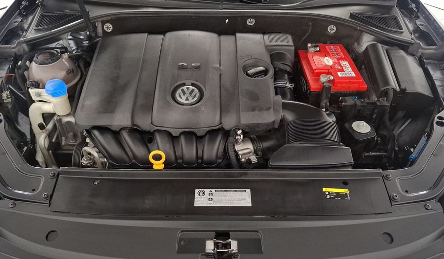 Volkswagen Passat 2.5 SPORTLINE AUTO Sedan 2018