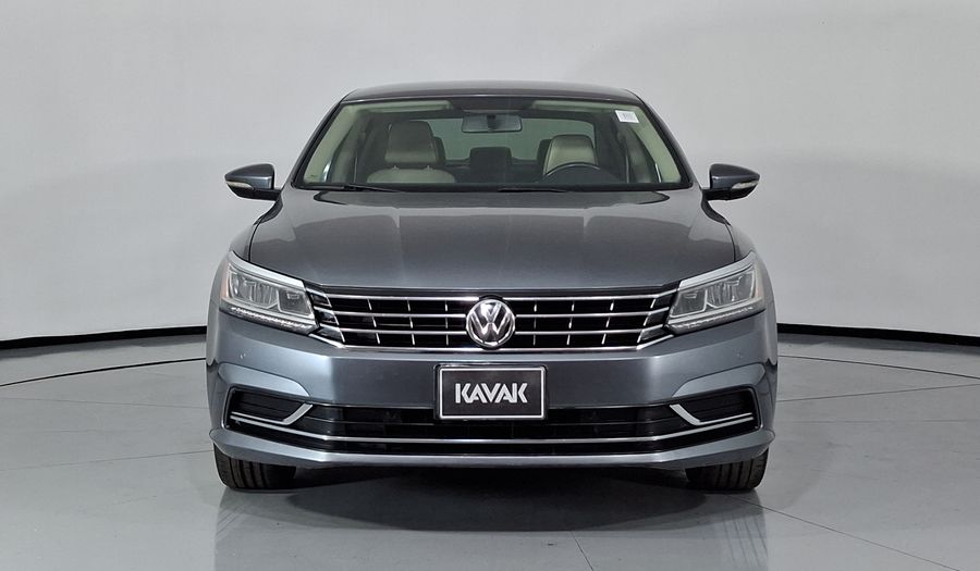 Volkswagen Passat 2.5 SPORTLINE AUTO Sedan 2018