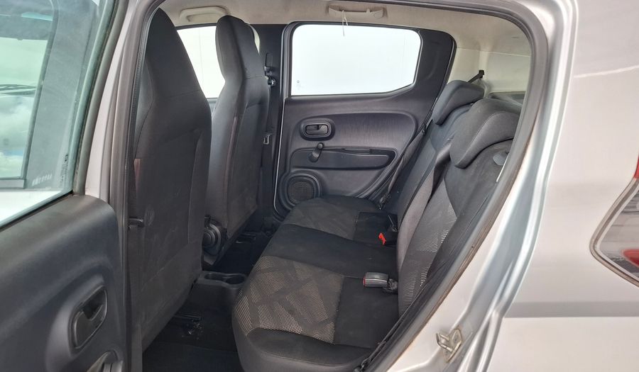 Fiat Mobi 1.0 EASY Hatchback 2017