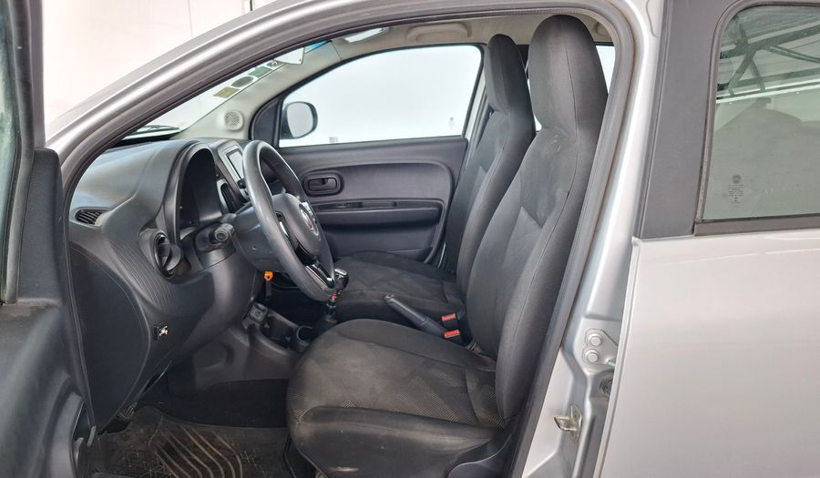 Fiat Mobi 1.0 EASY Hatchback 2017