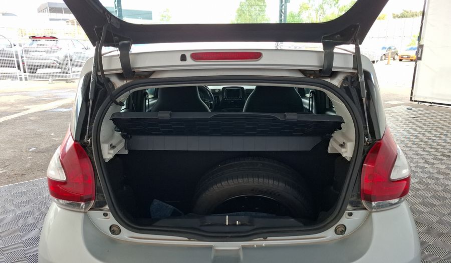 Fiat Mobi 1.0 EASY Hatchback 2017