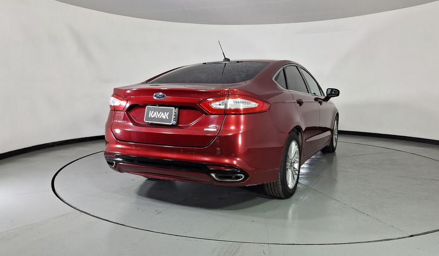 Ford Fusion 2.0 GTDI SE LUXURY PLUS NAV AT Sedan 2015
